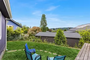 508 Madrona Way NE, Bainbridge Island, WA 98110 - Photo 18