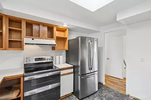 17226 129th Ave SE, Renton, WA 98058 - Photo 8
