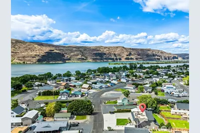 825 / 815 Hunter Avenue SW, Quincy, WA 98848 - Photo 4