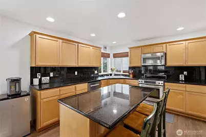5208 NE 8th Court, Renton, WA 98059 - Photo 10