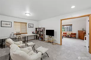 5208 NE 8th Ct, Renton, WA 98059 - Photo 18