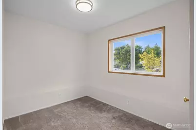 2233 NW Clinton Avenue, Poulsbo, WA 98370 - Photo 26