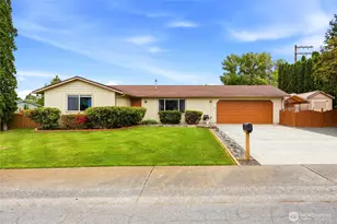 6627 95th St NE, Marysville, WA 98270 - Photo 1