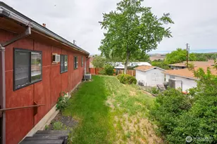 618 1st Ave NE, Soap Lake, WA 98848 - Photo 8