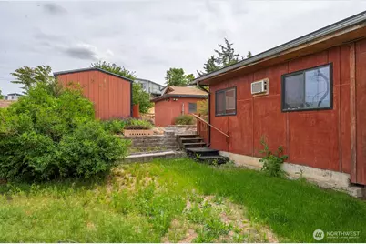 618 1st Avenue NE, Soap Lake, WA 98848 - Photo 14