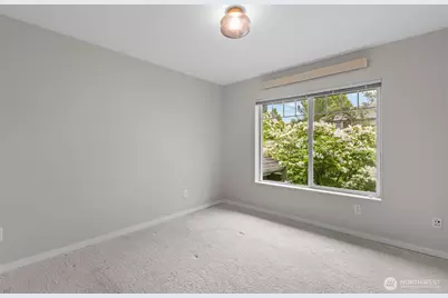 1931 23rd Place NE #202, Issaquah, WA 98029 - Photo 16
