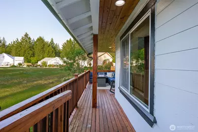 25718 44th Avenue NE, Arlington, WA 98223 - Photo 4