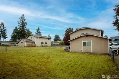 1206 Tule Lake Road S, Tacoma, WA 98444 - Photo 4