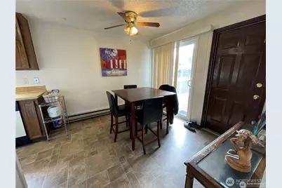 1206 Tule Lake Road S, Tacoma, WA 98444 - Photo 18