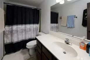 1205 130th St S, Tacoma, WA 98444 - Photo 16