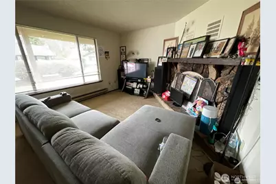 1205 130th Street S, Tacoma, WA 98444 - Photo 16