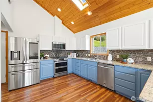 23667 Dalacey Ln, Mount Vernon, WA 98274 - Photo 12