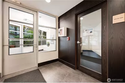 2607 Western Avenue #403, Seattle, WA 98121 - Photo 30