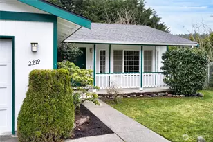 2219 13th, Anacortes, WA 98221 - Photo 1