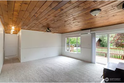 17631 Old Barn Road SE, Yelm, WA 98597 - Photo 10