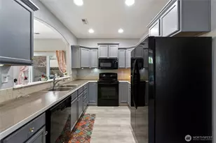 1361 Southwest Greeley Street, College Place, WA 99324 - Photo 12