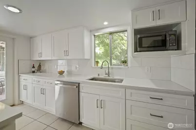 2113 Snyder Avenue, Bremerton, WA 98312 - Photo 10