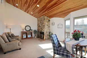 816 Old Beach Rd, Freeland, WA 98249 - Photo 8