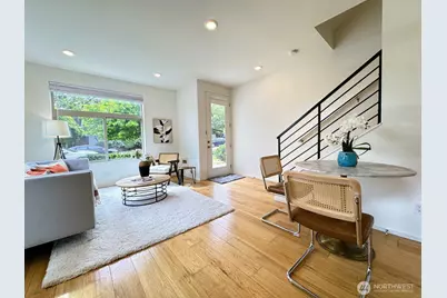 4114 Linden Avenue N #A, Seattle, WA 98103 - Photo 10