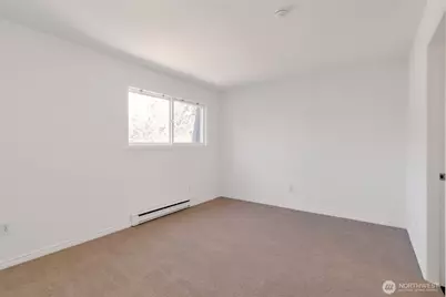 19712 50 Avenue W #1, Lynnwood, WA 98036 - Photo 12