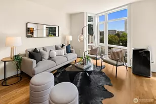 699 John St, Seattle, WA 98109 - Photo 4