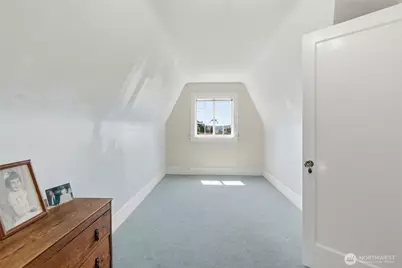 3002 NE 57th Street, Seattle, WA 98105 - Photo 26