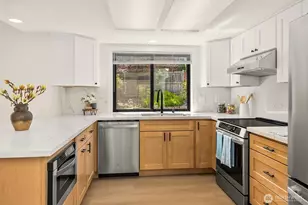 13209 SE 253rd Pl, Kent, WA 98042 - Photo 10