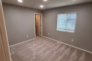 8325 39th Street NE, Marysville, WA 98270 - Photo 24