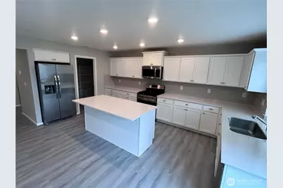 8325 39th Street NE, Marysville, WA 98270 - Photo 8