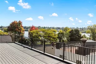 6709 Aurora Ave, Seattle, WA 98103 - Photo 14