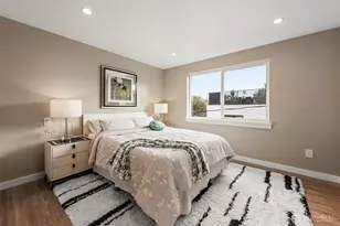 6709 Aurora Ave, Seattle, WA 98103 - Photo 10
