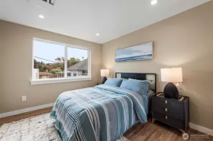 6709 Aurora Ave, Seattle, WA 98103 - Photo 12