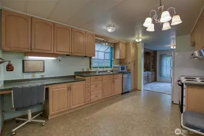 276 Summit Avenue, Hoquiam, WA 98550 - Photo 8