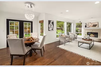 2215 271st Court SE, Sammamish, WA 98075 - Photo 12