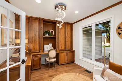 2215 271st Court SE, Sammamish, WA 98075 - Photo 18