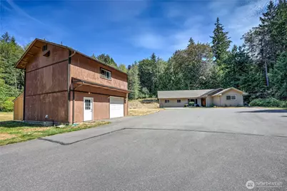 4655 NE Thunder Lane, Poulsbo, WA 98370 - Photo 2