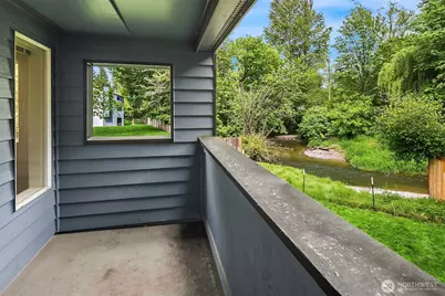 170 Newport Way NW #D31, Issaquah, WA 98027 - Photo 10
