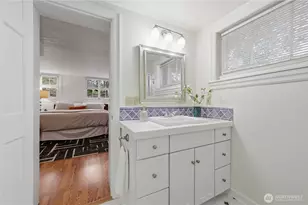 7550 21st Ave NE, Seattle, WA 98115 - Photo 26
