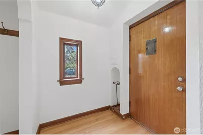 7550 21st Avenue NE, Seattle, WA 98115 - Photo 4