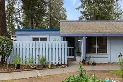 4308 NE Sunset Boulevard #V5, Renton, WA 98059 - Photo 1