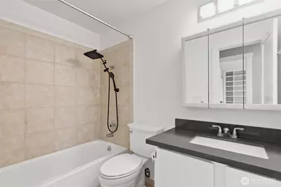 4308 NE Sunset Boulevard #V5, Renton, WA 98059 - Photo 10
