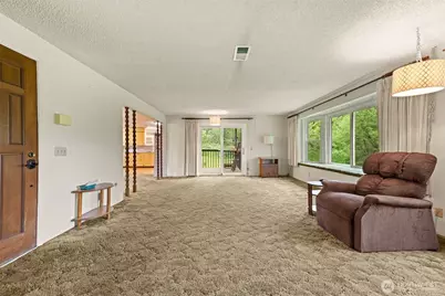 5615 Maltby Road, Woodinville, WA 98072 - Photo 4