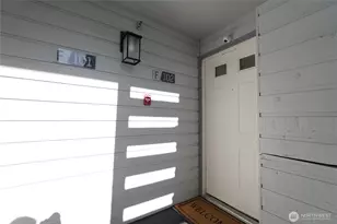 25720 114th Ave SE, Kent, WA 98030 - Photo 2