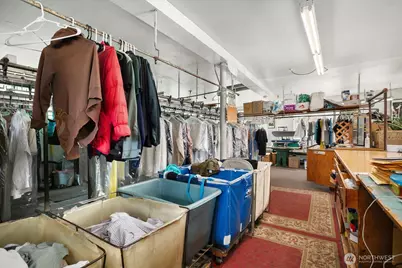 9432 Rainier Avenue S, Seattle, WA 98118 - Photo 6