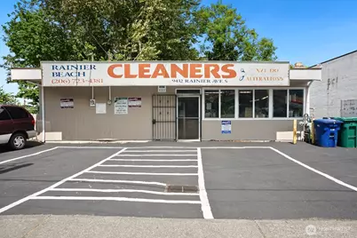 9432 Rainier Avenue S, Seattle, WA 98118 - Photo 1