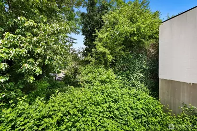 9432 Rainier Avenue S, Seattle, WA 98118 - Photo 18