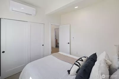 311 NW 92nd Street, Seattle, WA 98117 - Photo 20