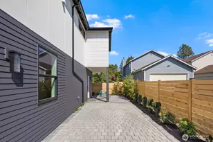311 NW 92nd St, Seattle, WA 98117 - Photo 26