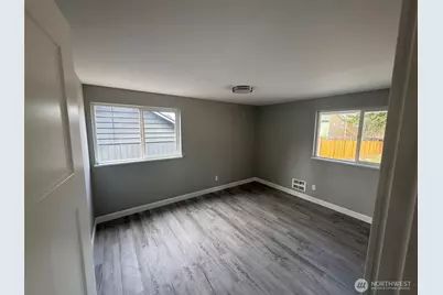 14616 Ash Way, Lynnwood, WA 98087 - Photo 12