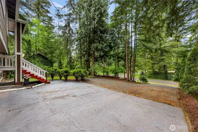 1961 Clear Valley Drive, Maple Falls, WA 98266 - Photo 4